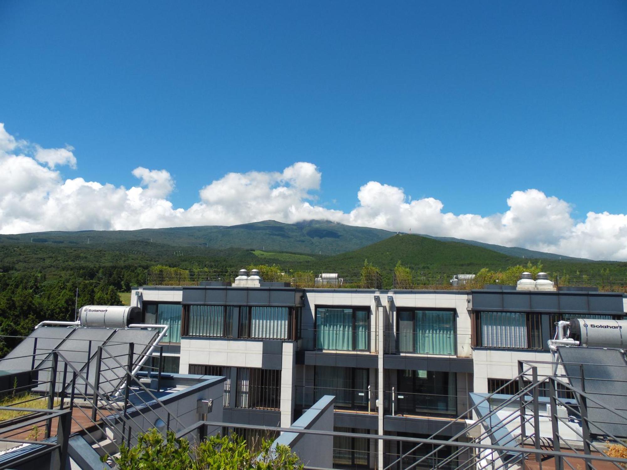 Healthcare Town Resort Сеогвипо Екстериор снимка