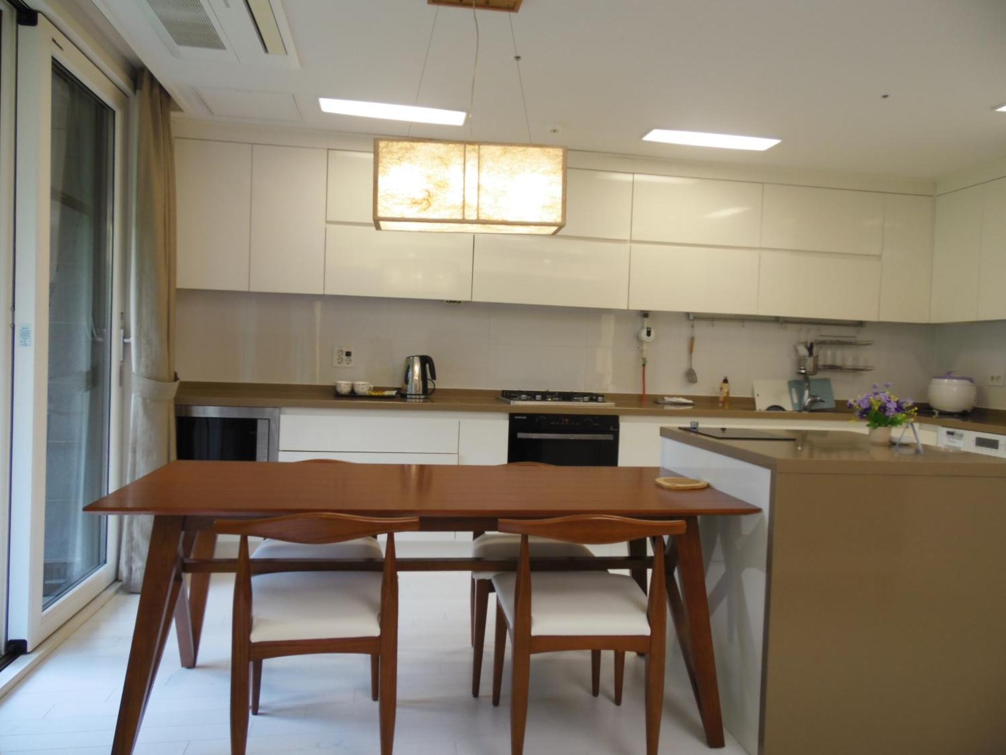 Healthcare Town Resort Сеогвипо Екстериор снимка